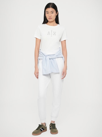 ARMANI EXCHANGE T-shirt i vit