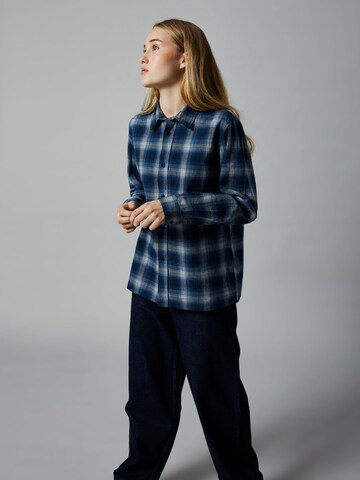 NAME IT - Ajuste regular Camisa en azul