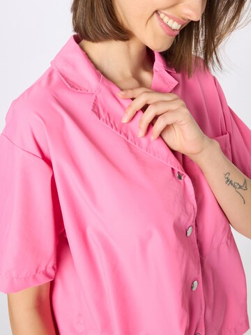 Moves Blouse in Pink