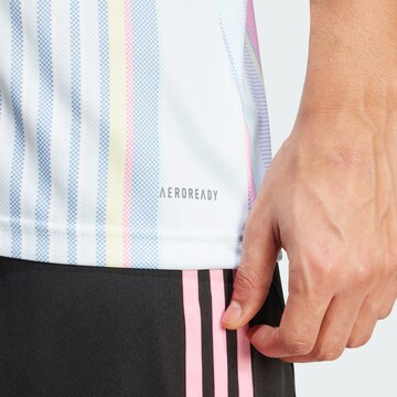 T-Shirt fonctionnel 'Juventus Turin 25/26 Pre-Match' ADIDAS PERFORMANCE en blanc