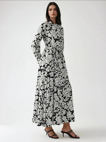 Hiccup - Vestidos camiseiros em preto