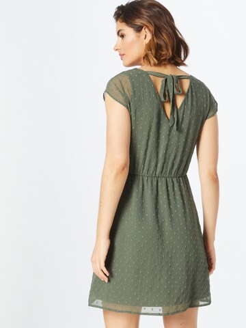 Robe 'Kirsten' ABOUT YOU en vert