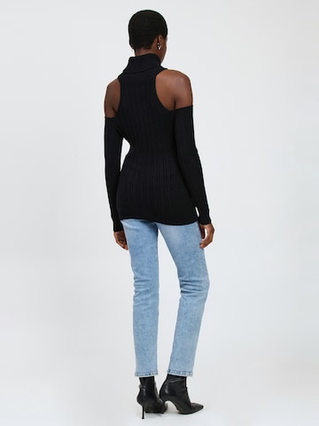 Influencer Sweater in Black