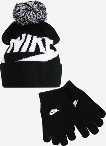 Set de la Nike Sportswear pe negru: față