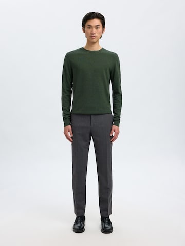 regular Pantaloni con piega frontale di SELECTED in grigio