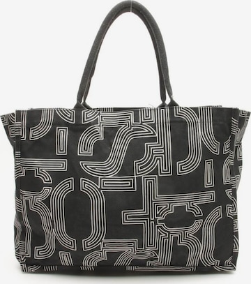 Closed Bag in One size in Black: front