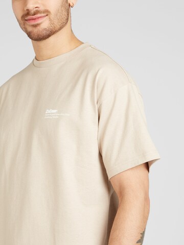 Dr. Denim T-shirt 'Trooper' i beige