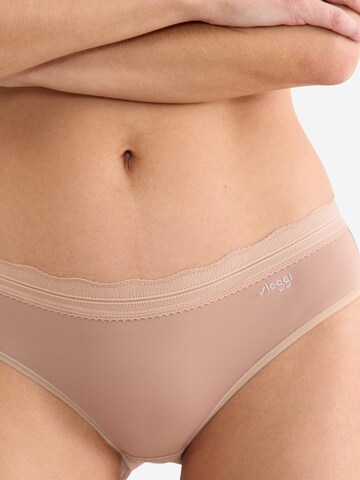 SLOGGI Panty 'Go Blush'‌‌‌‌‌ in Schwarz
