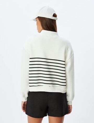 Koton Sweatshirt in Wit