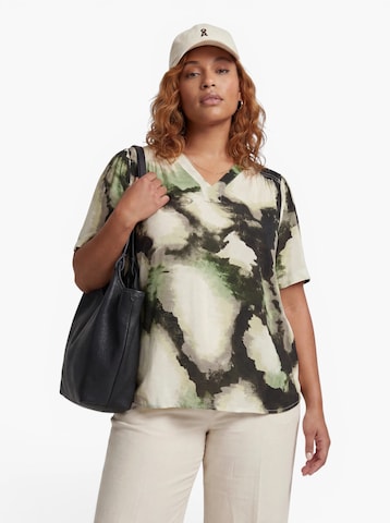 ONLY Carmakoma Blouse in Beige: voorkant