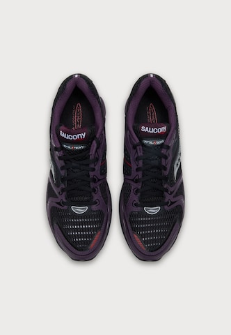 saucony Tenisky 'PROGRID TRIUMPH 4' – černá: vrchní strana