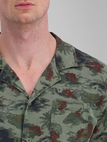 TIMEZONE Shirt 'Jersey' in Green