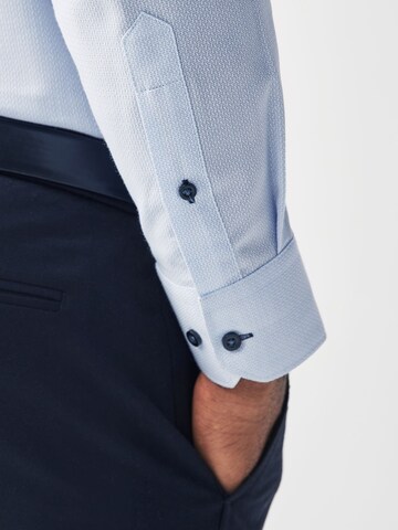 Next Regular Fit Hemd in Blau