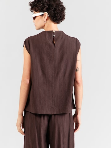 Camicia da donna 'Focy' di OPUS in marrone