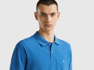 UNITED COLORS OF BENETTON Shirt in Blau