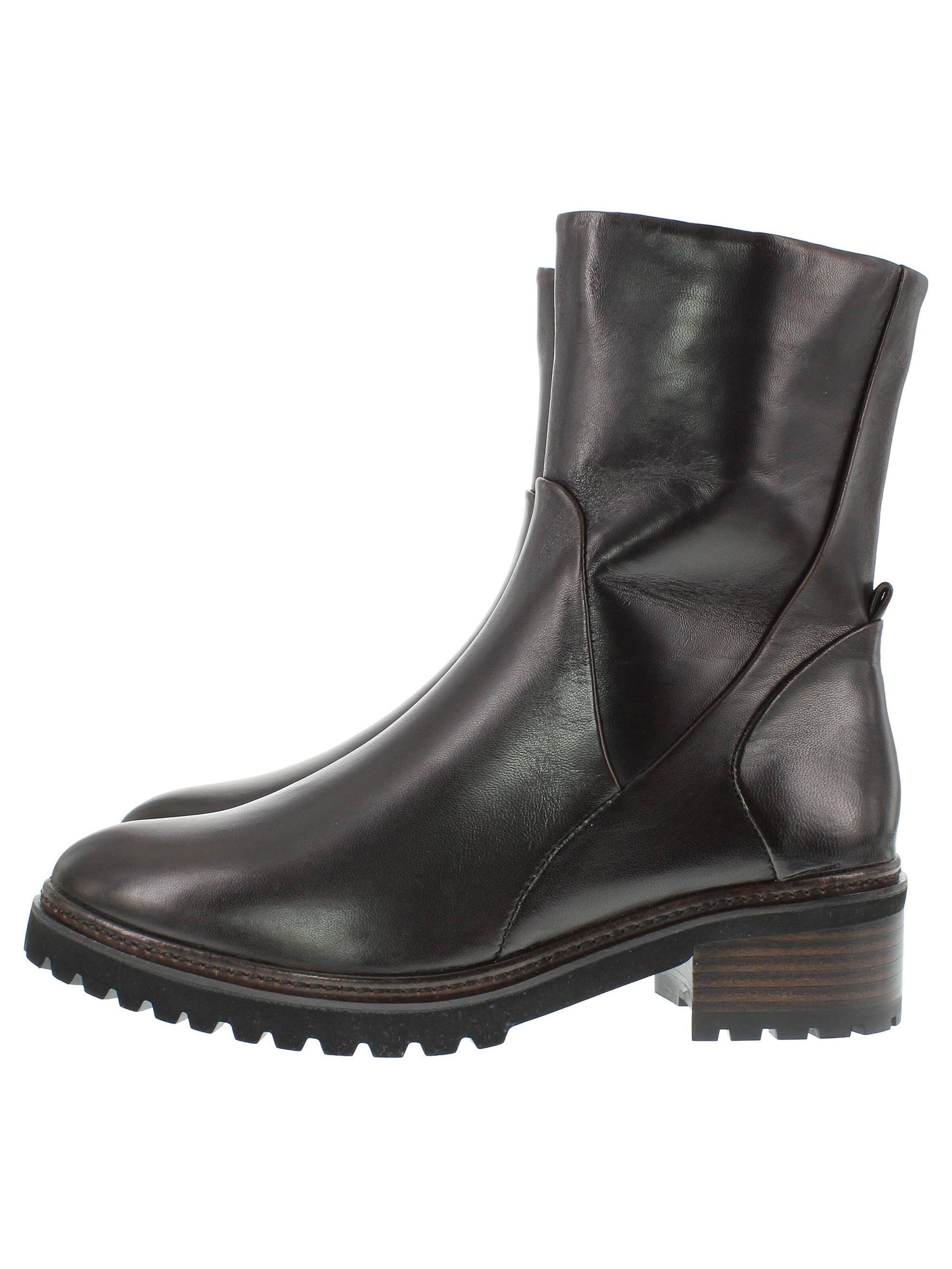 Everybody Booties 'GEMA' in Brown