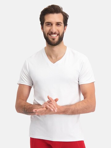 Bamboo basics Shirt in White