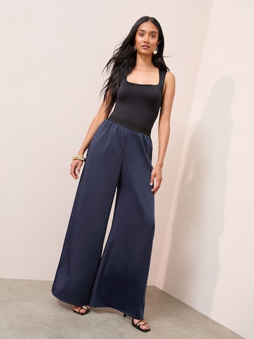 Friends Like These Wide leg Trousers in Blue