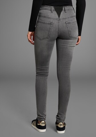ARIZONA Skinny Jeans in Grey