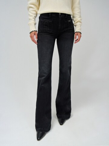 évasé Jean 'Destiny' Salsa Jeans en noir : devant