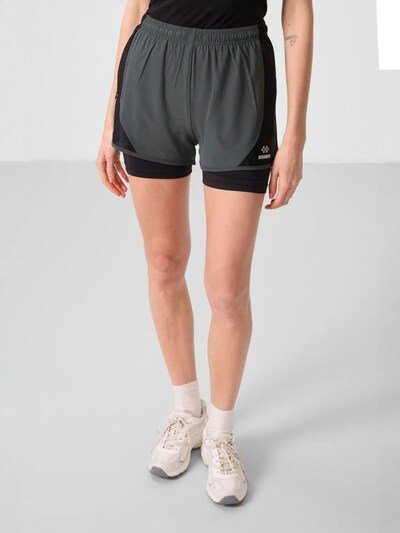 Tommy Life Sports trousers in M in Khaki, Item view