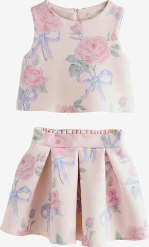 Next Set in Beige: front