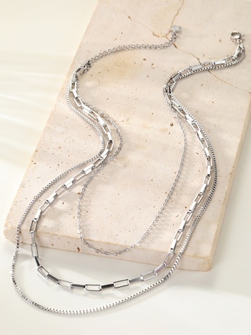 Hey Happiness Ketting 'Triple Layer' in Zilver