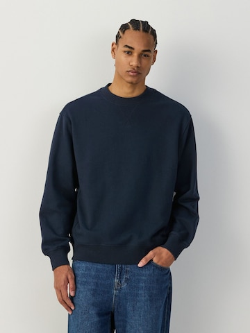 Sweat-shirt Next en bleu : devant