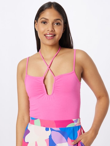 Gina Tricot Shirt body 'Taryn' in Roze: voorkant