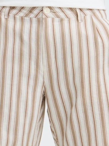 BLEND - Loosefit Calças chino ' BHMaddox Linen Mix Striped ' em bege