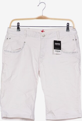 Buena Vista Shorts in XL in White: front
