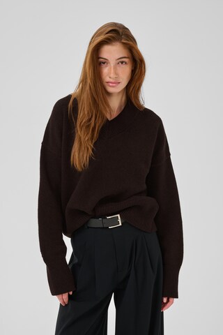 My Essential Wardrobe - Jersey en marrón: frente