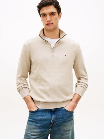 TOMMY HILFIGER Sweater in Beige: front