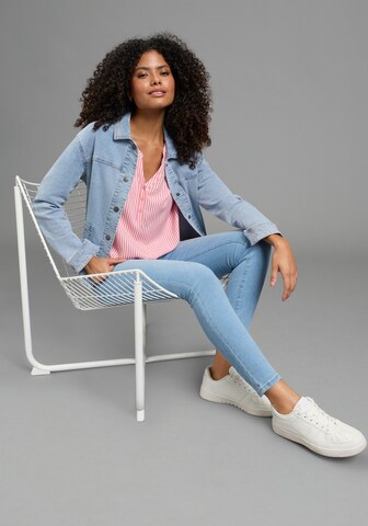 KangaROOS Blouse in Pink