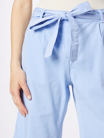 MORE & MORE Štandardný strih Plisované nohavice - Modrá