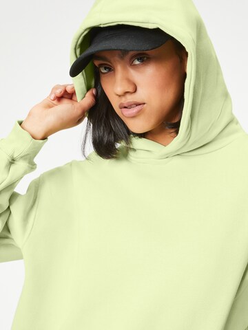 Cotton On Sweatshirt in Green