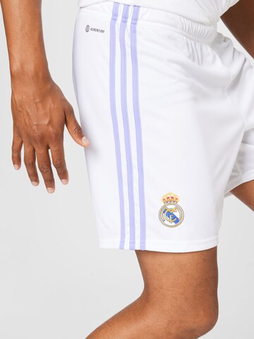 balta ADIDAS SPORTSWEAR Standartinis Sportinės kelnės 'Real Madrid 22/23 Home'