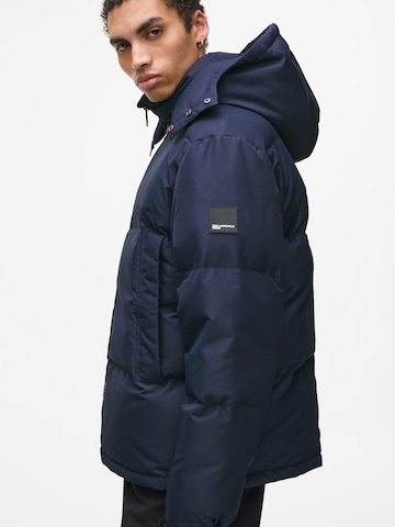 KARL LAGERFELD JEANS Tussenjas in Blauw