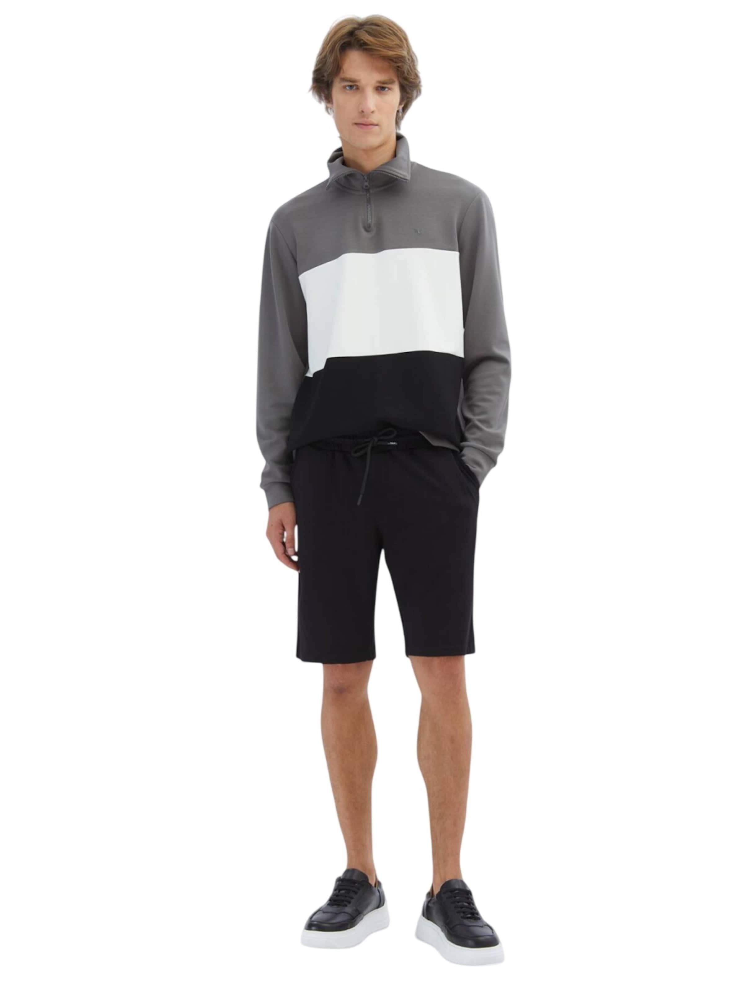 KİP Regular Trousers in Black