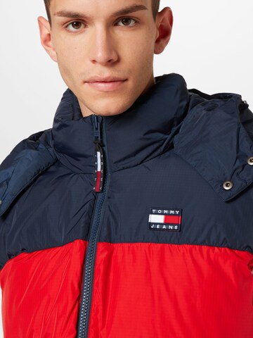 Tommy Jeans Plus Winterjas in Rood