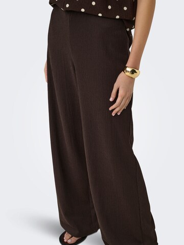 JDY Loosefit Hose 'JDYDEBBIE' in Braun
