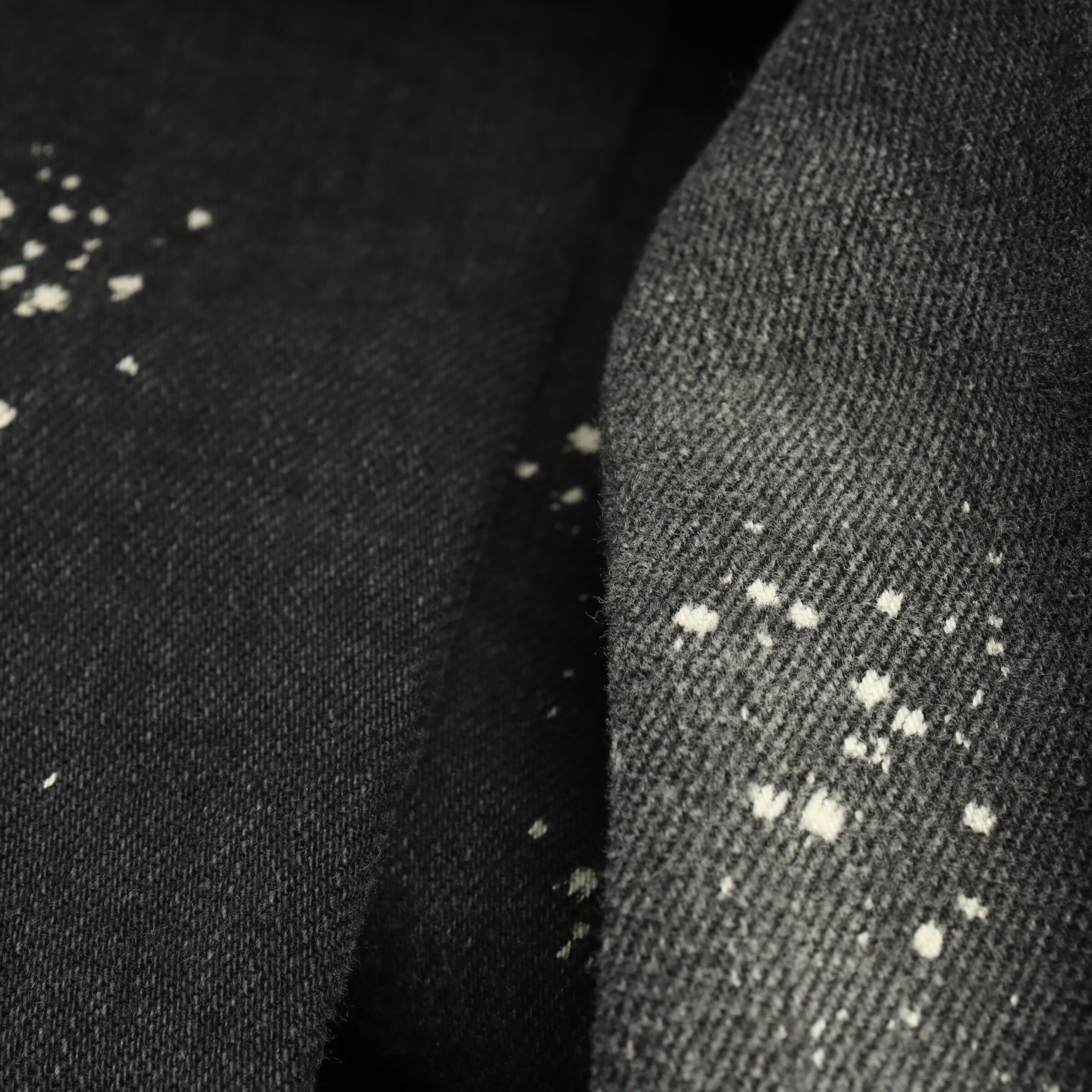 Marcelo Burlon Jeans in 32 in Grey