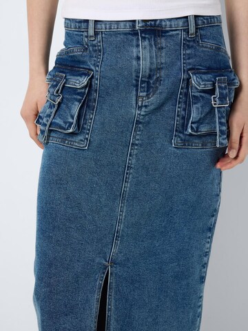 Noisy may Skirt 'JAIDA' in Blue