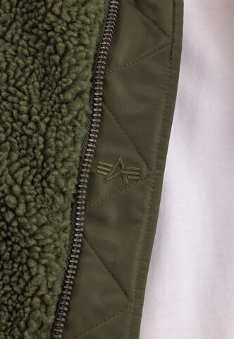 Giacca di mezza stagione di ALPHA INDUSTRIES in verde