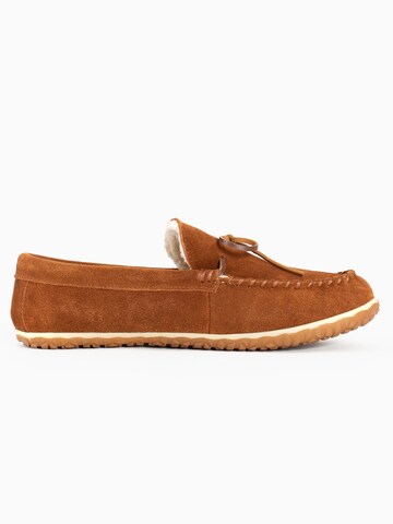 Minnetonka - Mocassins 'Taft' em castanho