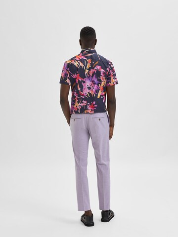 Coupe slim Pantalon à plis SELECTED HOMME en violet