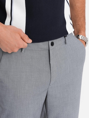Regular Pantaloni sport de la Ombre pe gri