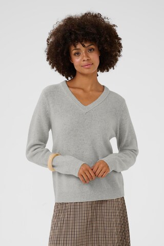 Pull-over 'CU Asima' CULTURE en gris : devant