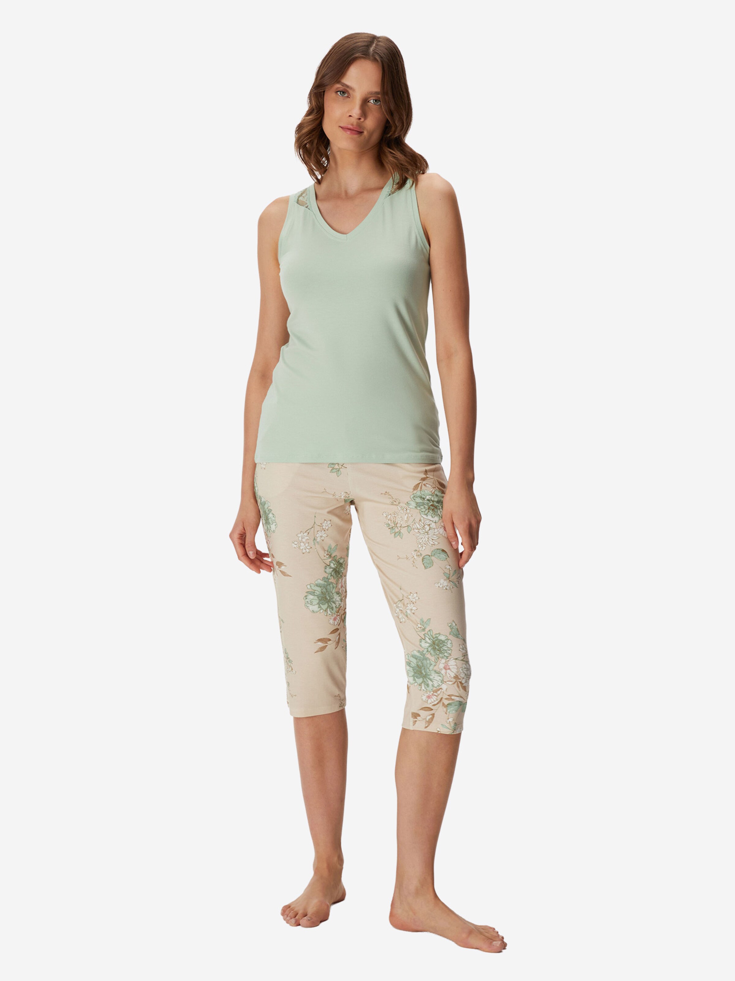 Goldenbay - Pijama 'Scabiosa' em verde: frente