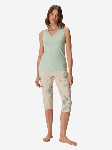 Goldenbay Pyjama 'Scabiosa' in Groen: voorkant